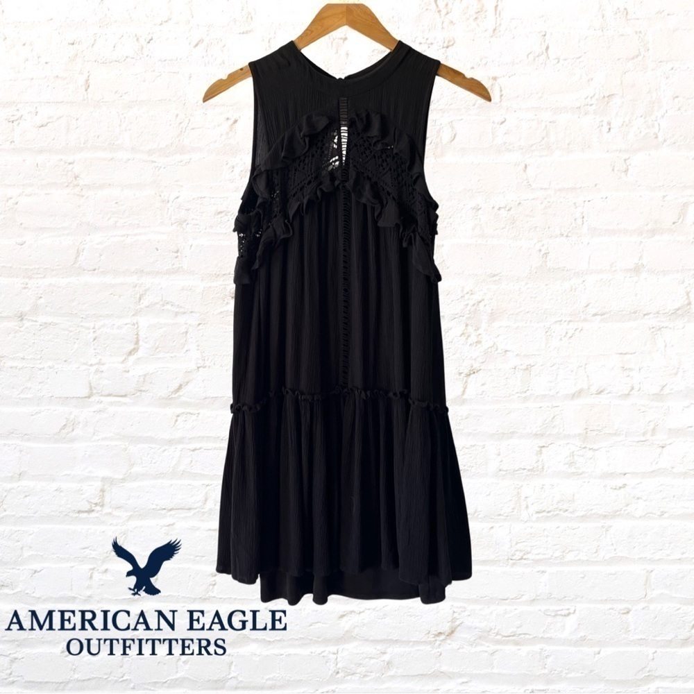 AMERICAN Eagle Sleeveless Shift Dress Size M Gauzy Cutout Lace Ruffle with slip